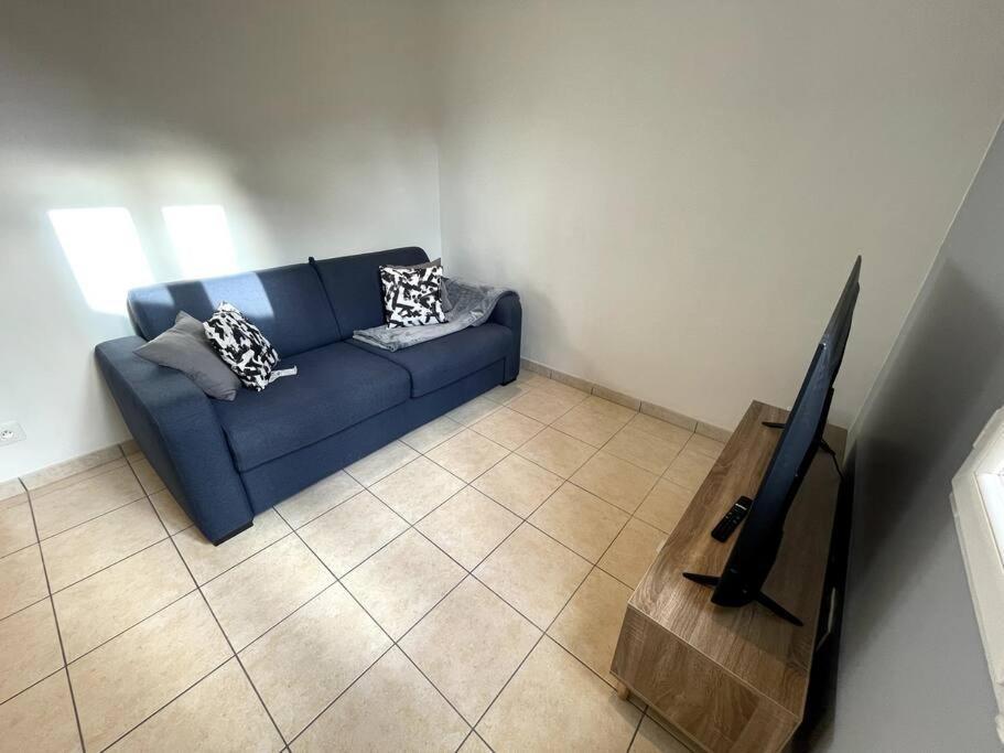 Appartement T2 Pour 3 Personnes Marseille Bagian luar foto
