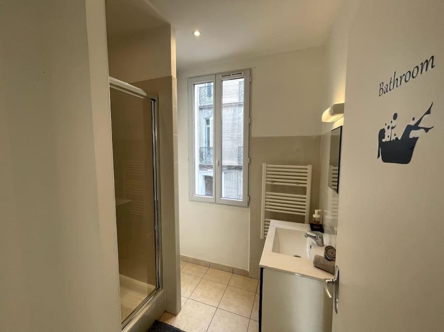 Appartement T2 Pour 3 Personnes Marseille Bagian luar foto
