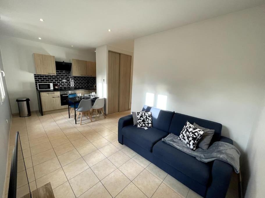 Appartement T2 Pour 3 Personnes Marseille Bagian luar foto